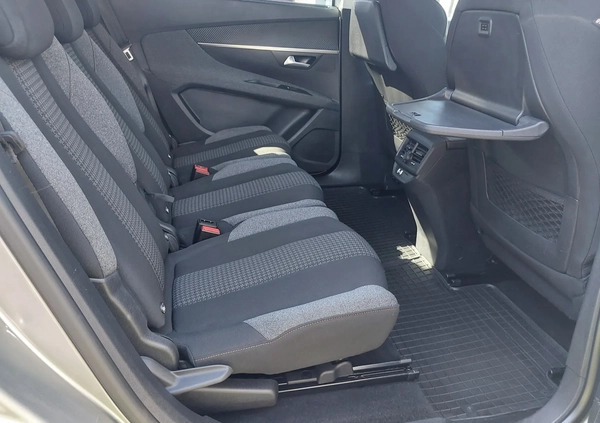 Peugeot 5008 cena 71500 przebieg: 167000, rok produkcji 2018 z Łazy małe 436